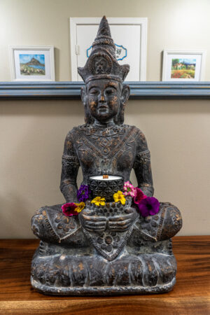 PineappleLuxe Open Buddha