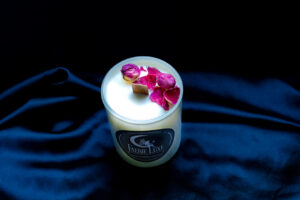 Rose Gold Peonies White Top BlackBG