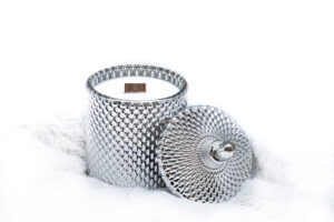 SilverLuxe Open WhiteBG