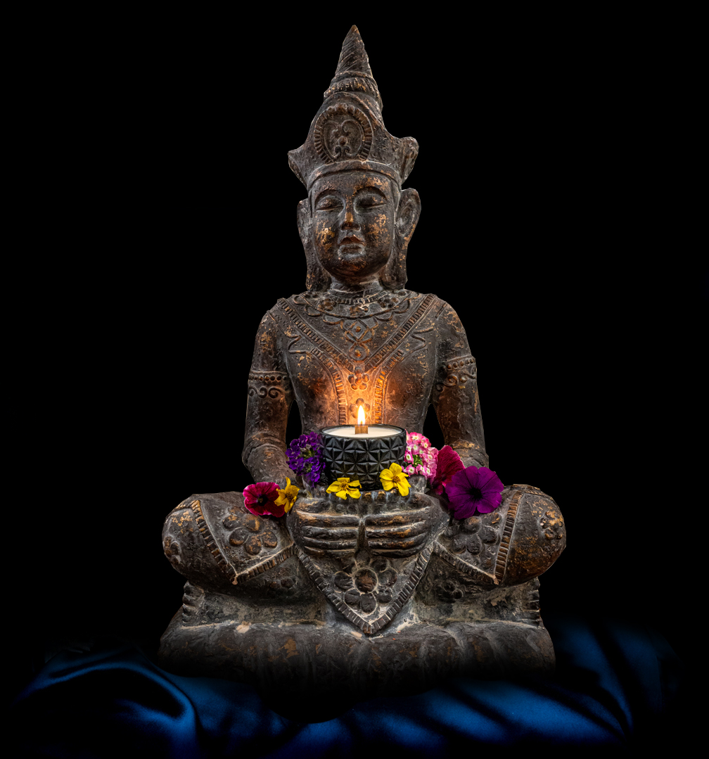 PineappleLuxe Open Buddha 2